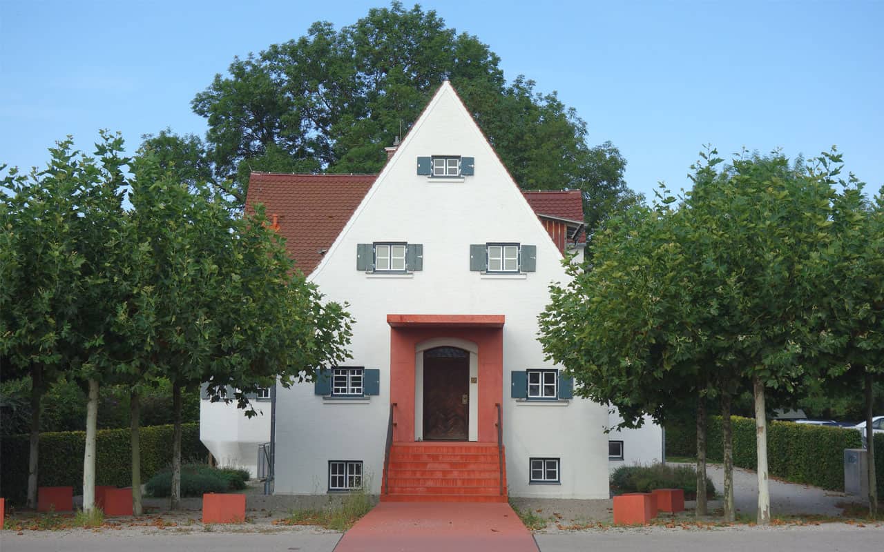 Altbau - Von-Ruckteschell-Weg, Dachau