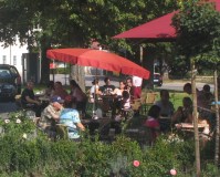 Café am Pertrichplatz in Petershausen